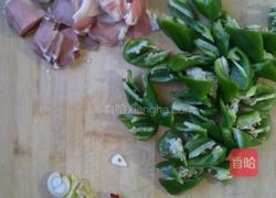 尖椒肉片的做法图解3