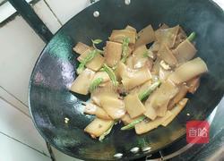 青椒炒米豆腐的做法图解9