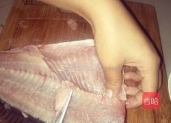 宝宝版鱼丸(12个月宝宝辅食)的做法图解5