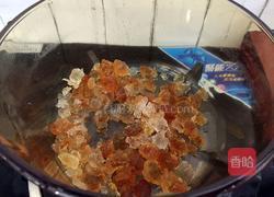 桃胶炖奶的做法图解5