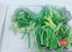 菠菜炖豆腐粉条的做法图解2