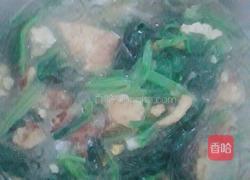 菠菜炖豆腐粉条的做法图解11