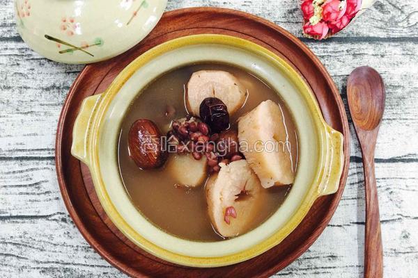粉葛赤小豆鲮鱼汤