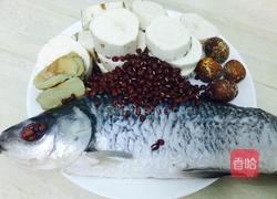 粉葛赤小豆鲮鱼汤的做法图解1