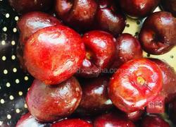 车厘子果酱的做法图解1