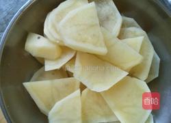 土豆片炖豆腐的做法图解1