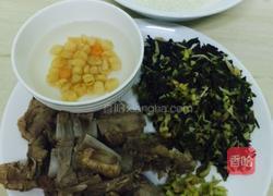 瑶柱菜干排骨粥的做法图解4