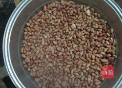 蒜香花生米（炒制）的做法图解2