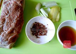 蒜泥白肉的做法图解1