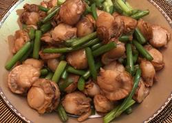 蒜苔炒扇贝