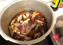 超好吃的卤鸡爪的做法图解6