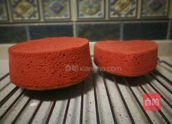 草莓流心红丝绒裸蛋糕的做法图解2