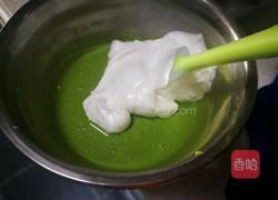 抹茶芒果蛋糕卷的做法图解7