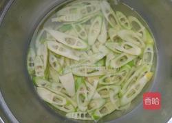 甜椒炒春笋的做法图解3