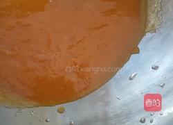 胡萝卜汁手擀面的做法图解3