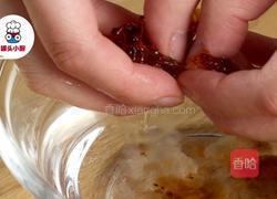 养颜桃胶木瓜盅的做法图解2