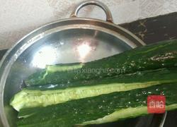 手拍青瓜的做法图解1