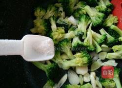 清炒西兰花的做法图解8