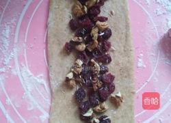 全麦坚果奶酪软欧包的做法图解4