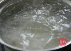 一碗香辣诱人的螺蛳粉的做法图解6