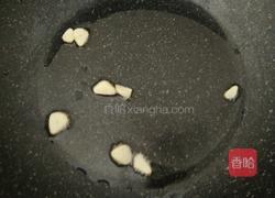荷兰豆炒腊肠的做法图解4