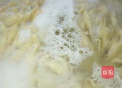 炒刀削面的做法图解4