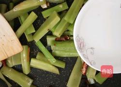 蒜香莴笋的做法图解6