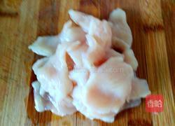 木耳山药炒鸡胸肉的做法图解4