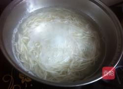 葱油烩面的做法图解2