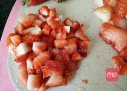 草莓奶冻的做法图解2