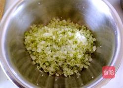 青萝卜肉丸子的做法图解1