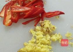 瘦肉炒蒜苔的做法图解3