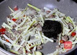 肉蓉榄菜烩竹笋的做法图解5