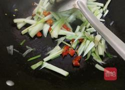 荞头炒腊肠的做法图解5