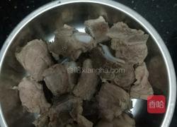 萝卜烧排骨的做法图解2