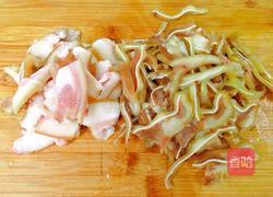 醋溜猪耳朵的做法图解2