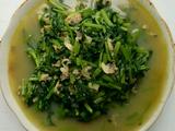 茼蒿清炒蛤蜊肉