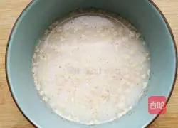 How to eat in the morning when the temperature is cooling down - a bowl of spicy and sour spicy soup and fried pancakes Illustration 5