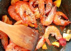 柠檬虾的做法图解3