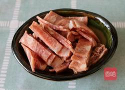 洋葱炒培根的做法图解3