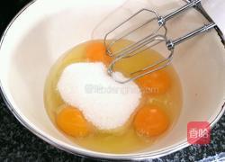 柠檬海绵小蛋糕的做法图解3