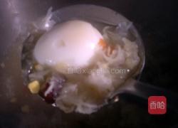 雪耳鸡旦糖水的做法图解8