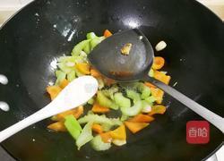 西芹红椒蛋的做法图解16