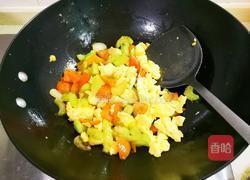 西芹红椒蛋的做法图解18
