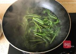 炸香椿鱼的做法图解2