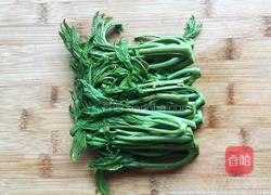 炸香椿鱼的做法图解3