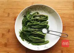 Illustration of fried toon fish 4