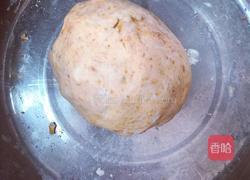 红薯香蕉饼的做法图解2