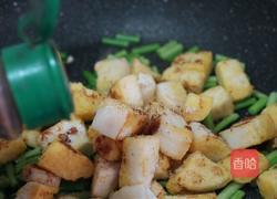 蒜苔炒馒头丁的做法图解7