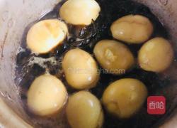 艾叶煮鸡蛋的做法图解3